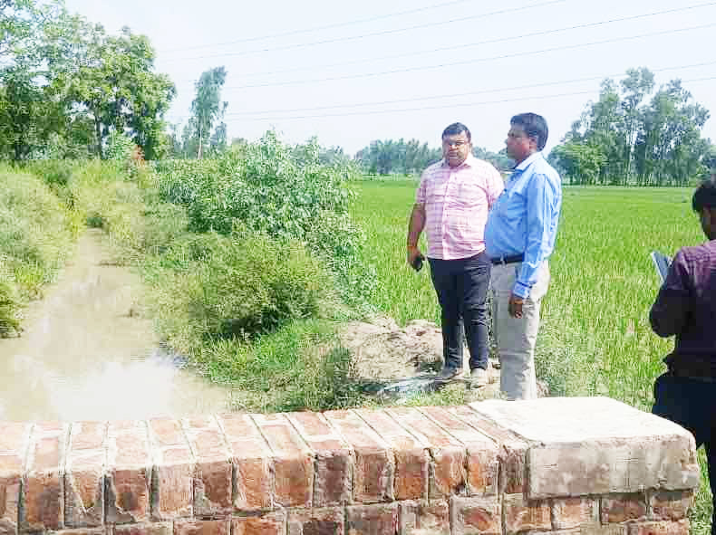 खबर का असर : छुईहा जलाशय   में पानी की बर्बादी रोकने मरम्मत