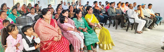 परिवार कुटुम्ब मिलन कार्यक्रम