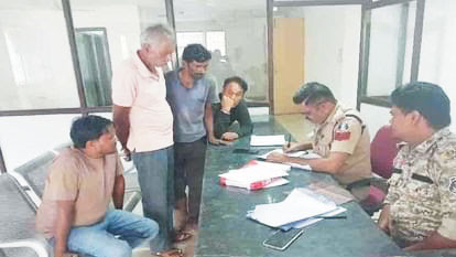 45 फीट ऊपर प्लेटफॉर्म से गिरने से वेल्डर की मौत