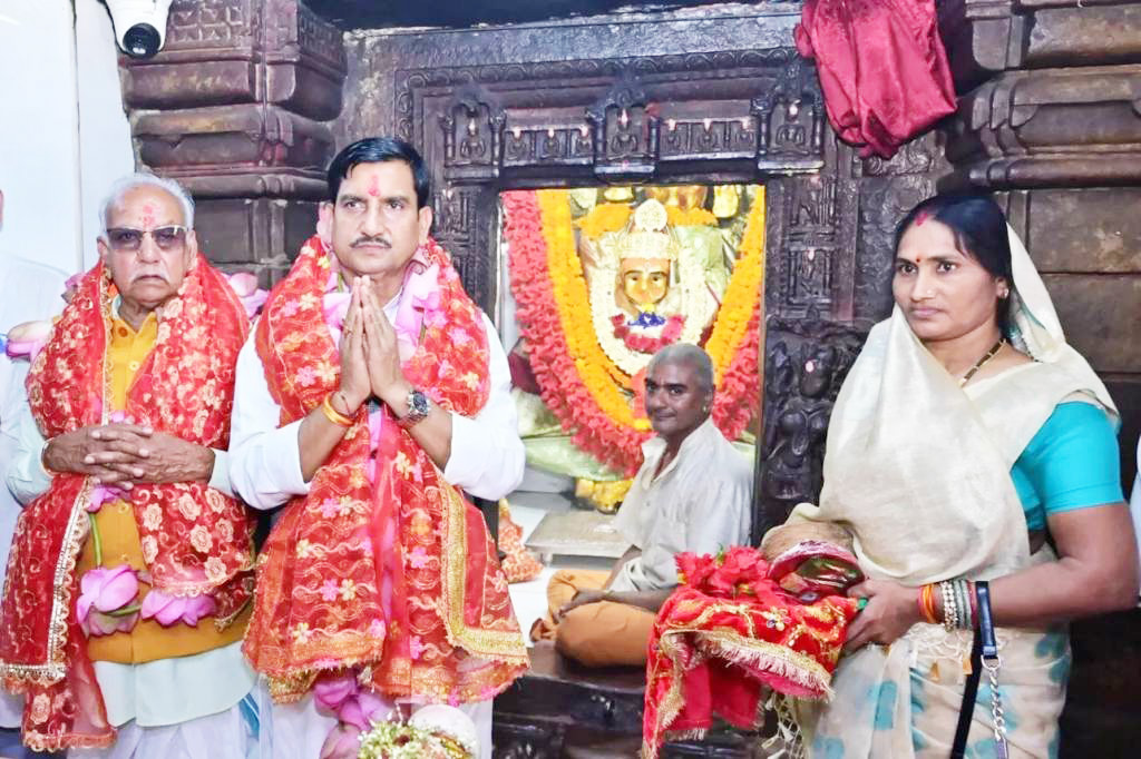 सेवा दिवस के रूप में मनाया गया केंद्रीय राज्य मंत्री साहू का जन्मदिन 