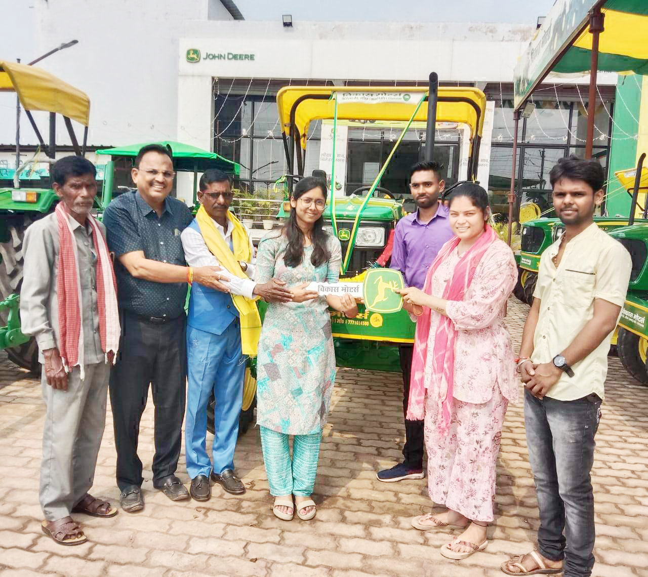 धनतेरस-दीपावली को लेकर बाजारों में रौनक