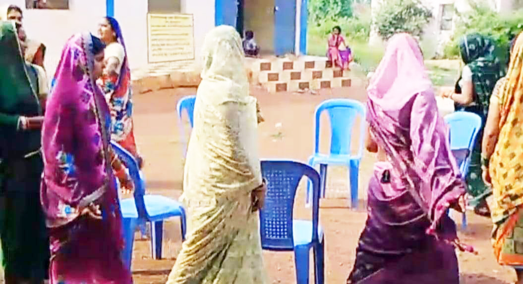 सांसद खेल महोत्सव,  बच्चों सहित ग्रामीणों ने लिया हिस्सा