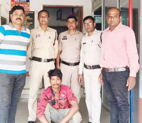 ट्रेलर चोरी का आरोपी गिरफ्तार, वाहन बरामद