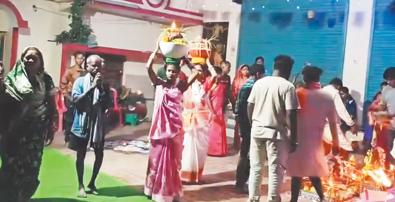 गौरा-गौरी पूजन उत्सव, शोभायात्रा के साथ विसर्जन