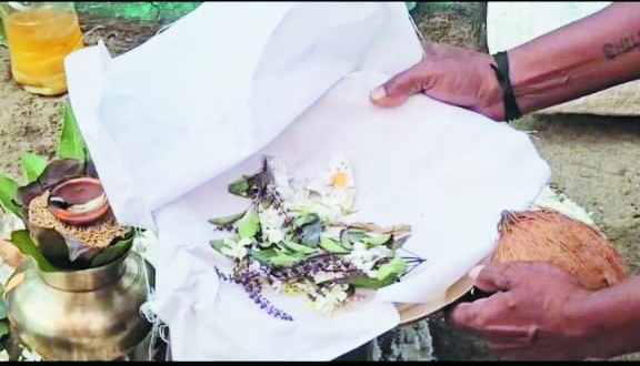 बेटे की अस्थि कलश को लेकर विवाद  पुलिस की समझाइश के बाद सुलह