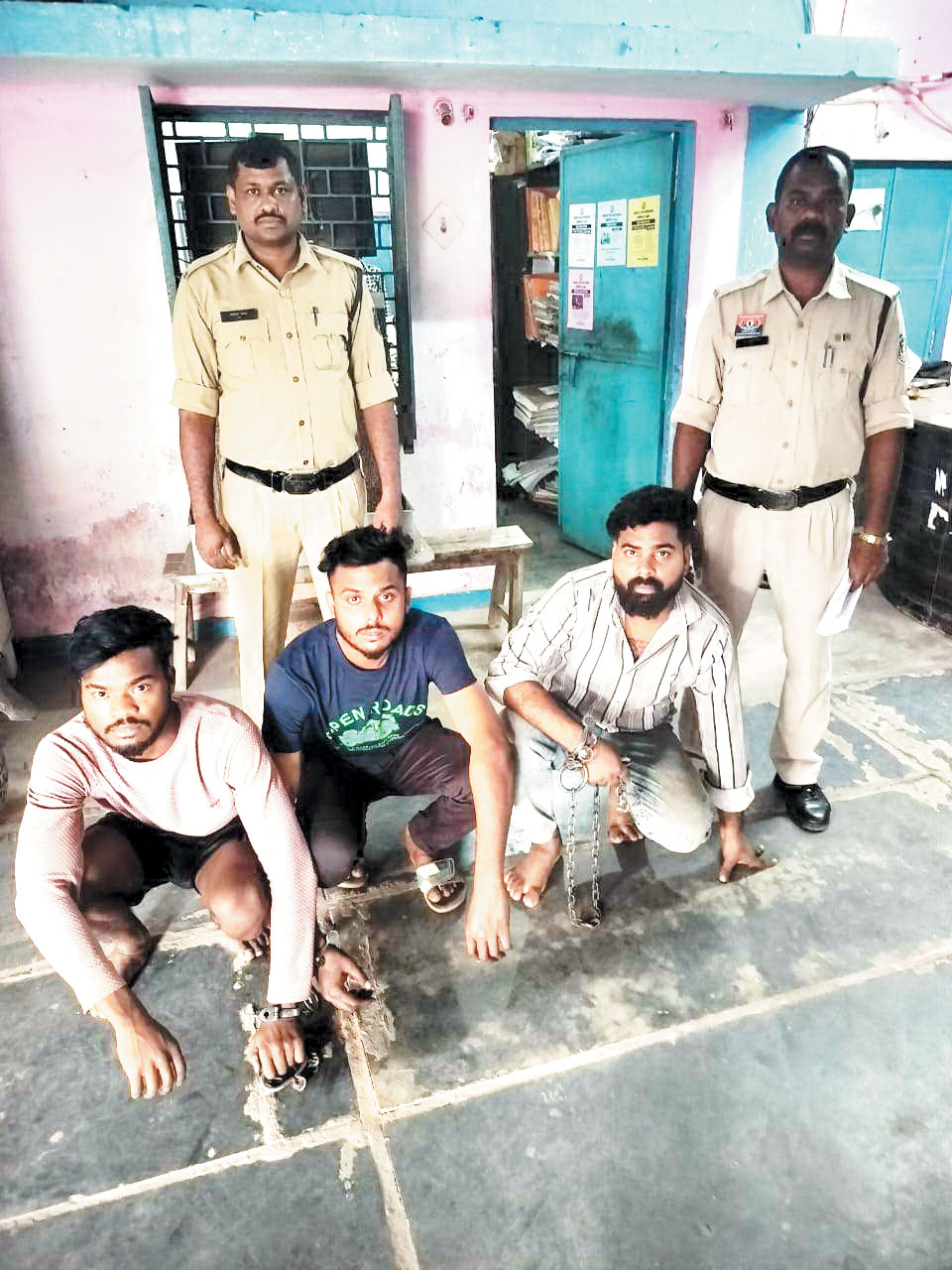 मारपीट-झगड़ा, तीन आरोपी गिरफ्तार