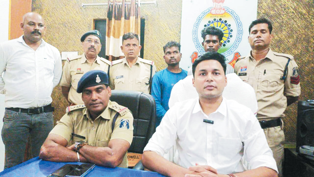 घरघोड़ा दोहरे हत्याकांड का खुलासा, 2 आरोपी गिरफ्तार