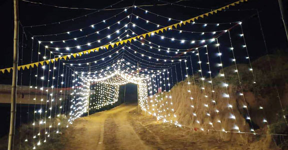 छठ पूजा के लिए श्रीराम घाट सज-धज कर तैयार