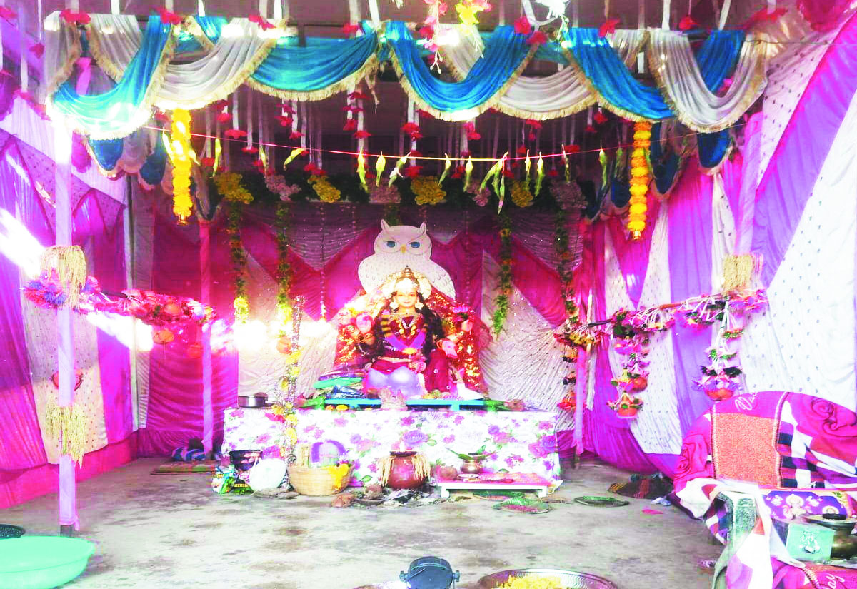 ग्रामीण अंचल में दीपावली हर्षोल्लास के साथ मना