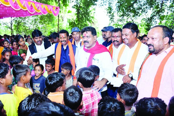 अब हर गांव होगा विकास का केंद्र- विजय शर्मा