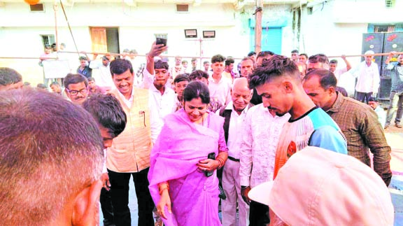 विधायक यशोदा ने खिलाडिय़ों का बढ़ाया उत्साह