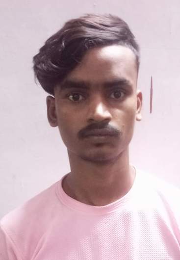 सडक़ दुर्घटना में आरक्षक घायल, कार चालक गिरफ्तार