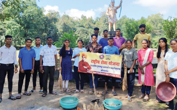 एनएसएस ने चलाया स्वच्छता अभियान, स्वच्छ महाविद्यालय- स्वस्थ विद्यार्थी का दिया संदेश