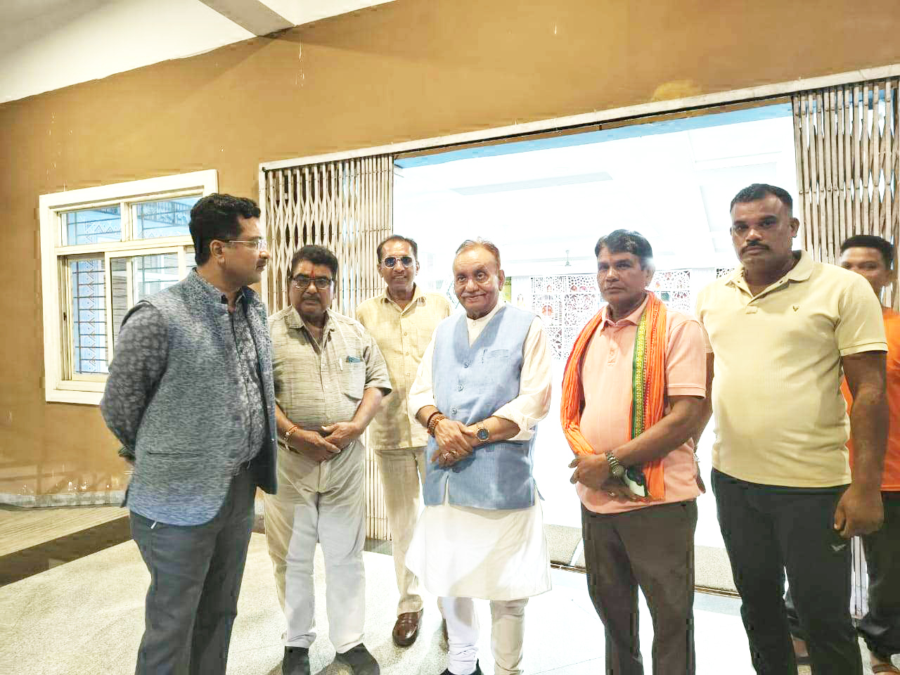 पूर्व मंत्री चंद्रशेखर ने किया राज्योत्सव स्थल का दौरा