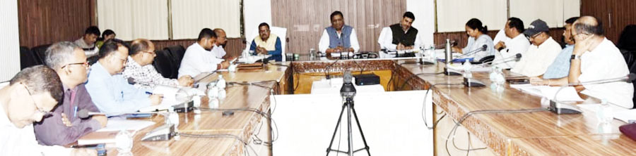 योजनाओं के प्रभावी क्रियान्वयन पर जोर