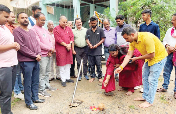 शहीद भगत सिंह वार्ड में सीसी रोड का भूमिपूजन