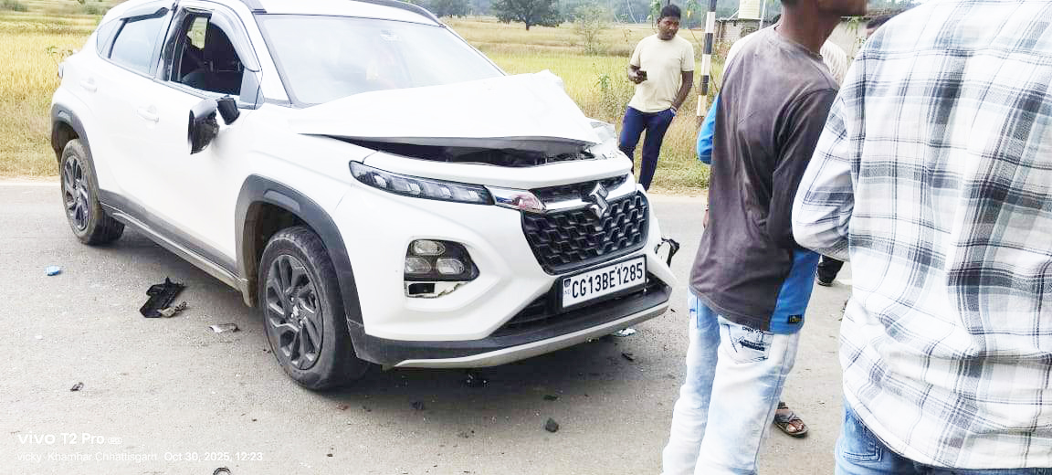 तेज रफ्तार कार की ने छीनी तीन जिंदगी