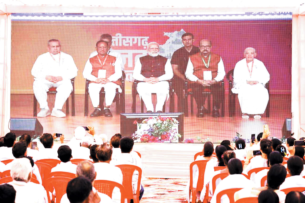 कथनी-करनी में भी ‘आचरण’ को उतारा जाए- मोदी