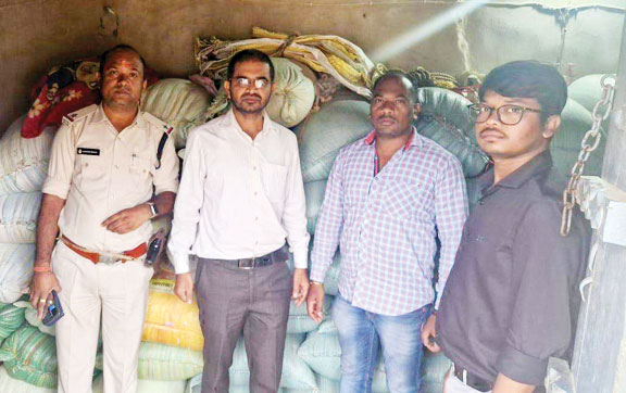  590 बोरी अवैध धान जब्त
