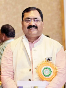 बस्तर से सिडनी तक: इंटक नेता आशीष यादव करेंगे भारत का प्रतिनिधित्व वल्र्ड कांग्रेस में   