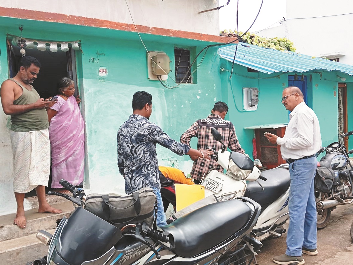 बकाएदारों पर निगम की बड़ी कार्रवाई