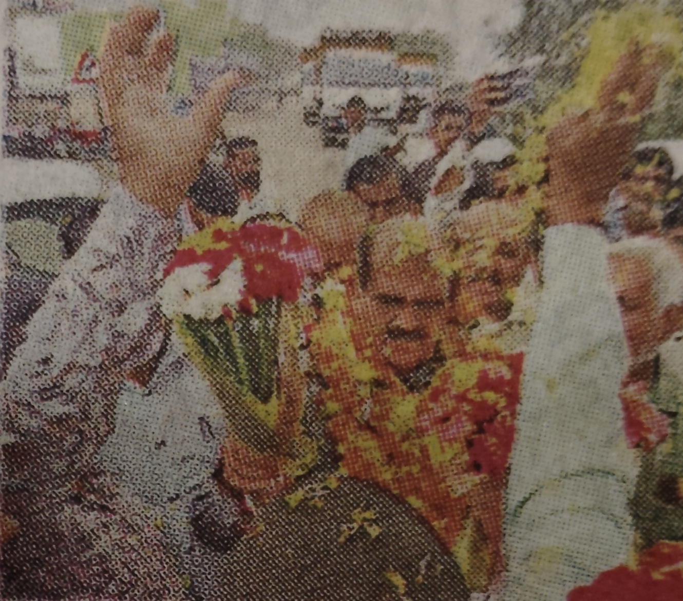 श्रीसीमेंट संयंत्र में रवि तिवारी  की वापसी पर स्वागत