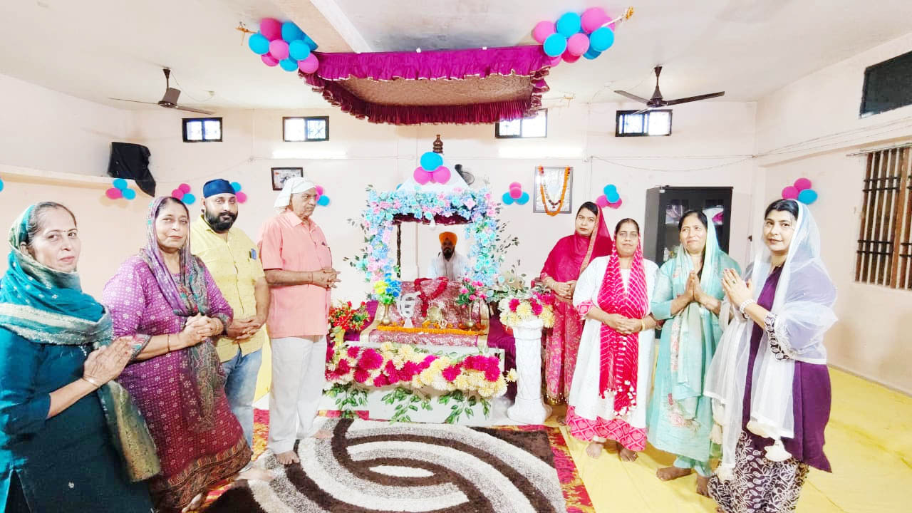 गुरुनानक जयंती पर शबद-कीर्तन