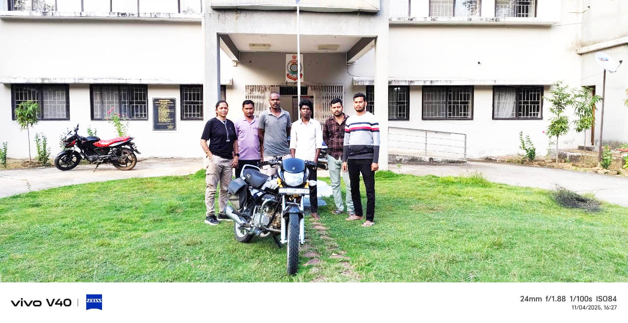 बाइक चोरी, आरोपी गिरफ्तार