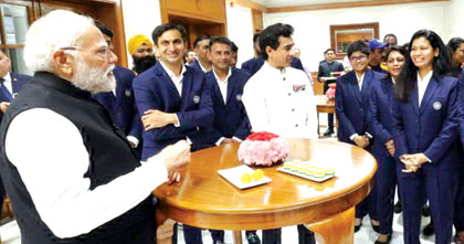 जी आकांक्षा का जोशीला स्वागत, रोड शो