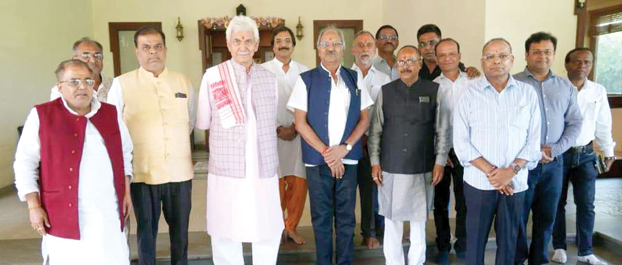 कश्मीर में डर-भय का माहौल  नहीं, आप निश्चिंत होकर आइए...