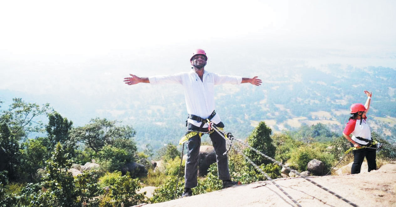 जशपुर जम्बुरी छू रहा सफलता की ऊंचाई, पर्यटकों ने चार दिनों  तक प्रकृति की गोद में एडवेंचर का लिया आनंद
