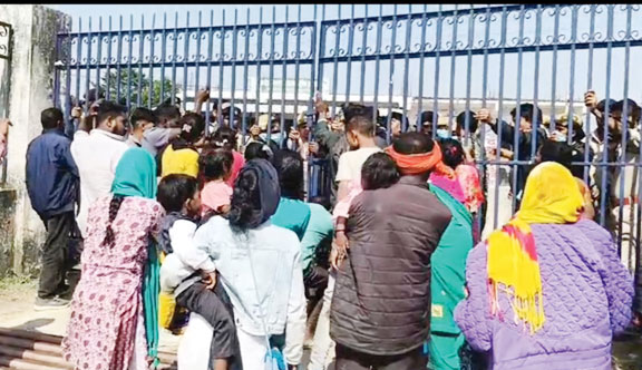 पुलिस हिरासत में मौत, परिजनों का  हंगामा, चक्काजाम