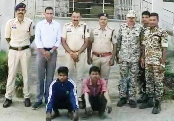 कुंदेली हत्याकांड: पति समेत 2 गिरफ्तार, हत्या कर खेत के पास फेंकी थी लाश