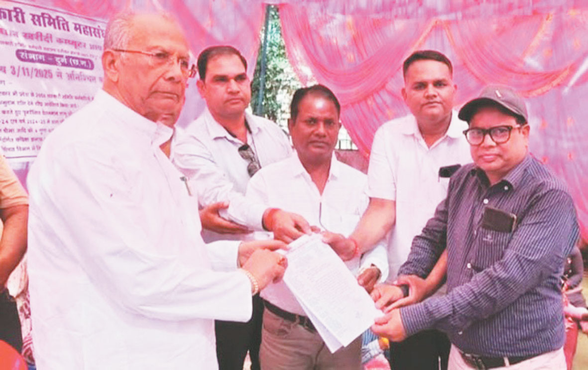 कर्मचारियों की हड़ताल के चलते सॉफ्टवेयर इंस्टाल नहीं