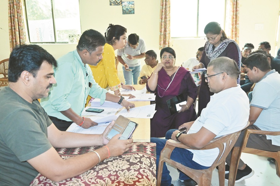 मतदाता सूची का विशेष गहन पुनरीक्षण कार्य जारी