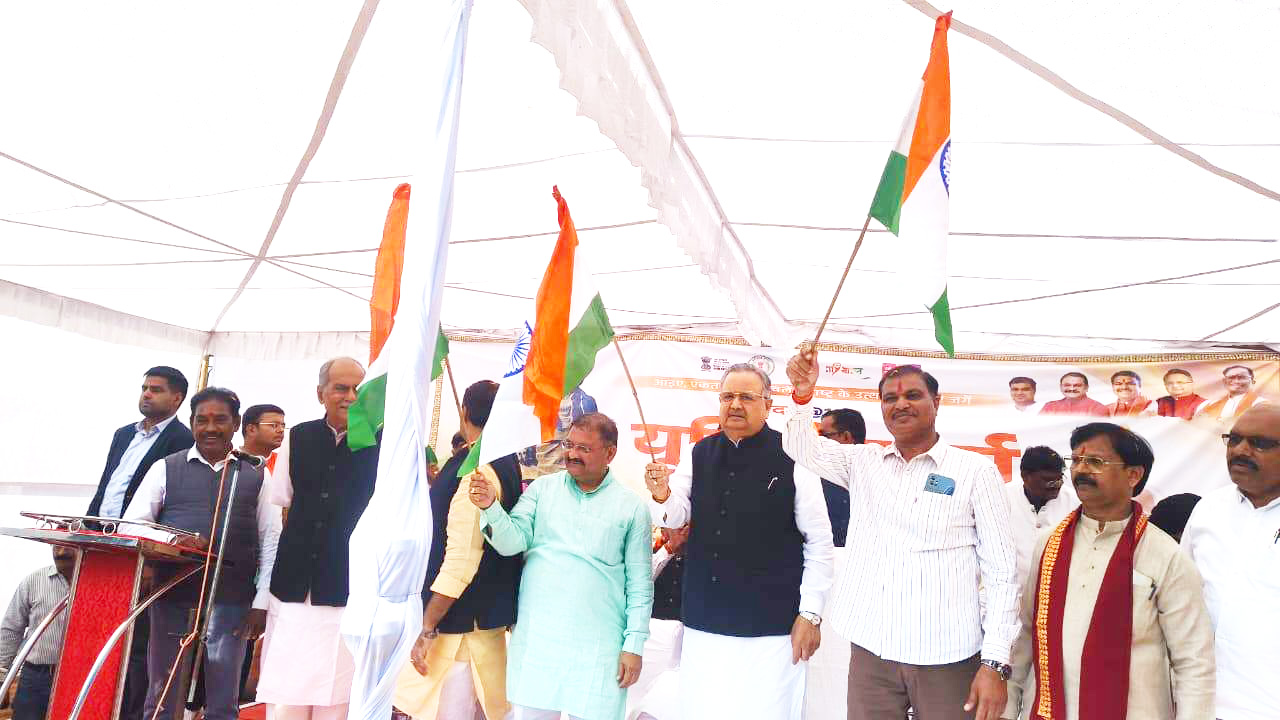 नांदगांव में निकाला यूनिटी मार्च समापन में शामिल हुए विस अध्यक्ष