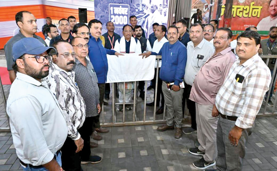 मुद्रकों ने जताया आभार मुख्यमंत्री का