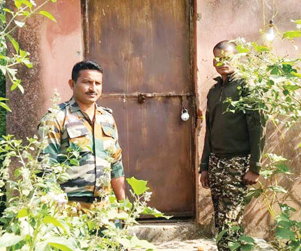  5 दिनों बाद भी परिजन नहीं ले गए शव, मामला पुलिस हिरासत में युवक की मौत का