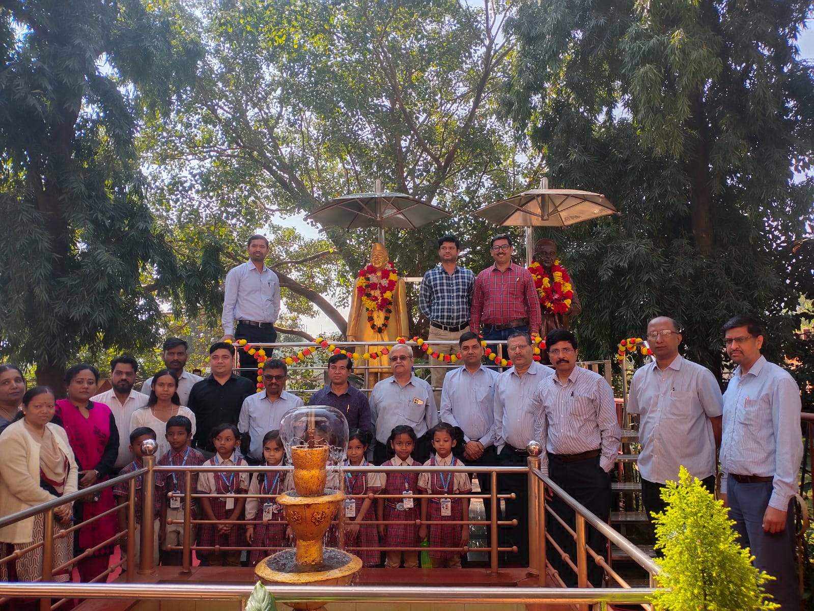 एनएमडीसी बचेली में पं. नेहरू का मना जन्मदिन