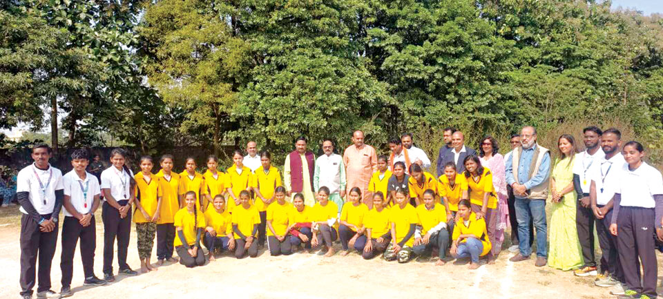 पीएम फिट इंडिया का13 खेलों के साथ शुभारंभ