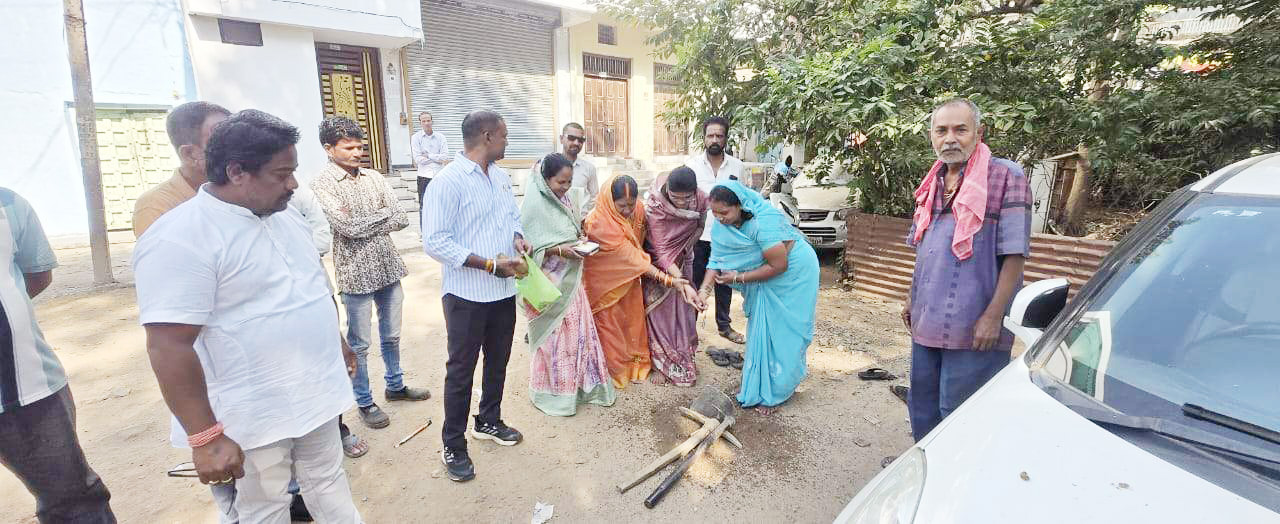  विकास कार्यों का भूमिपूजन