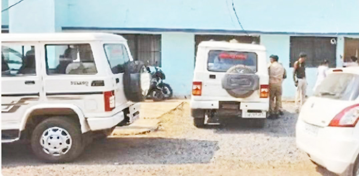  आरआई भर्ती पेपर लीक,  सीईओ के घर छापा