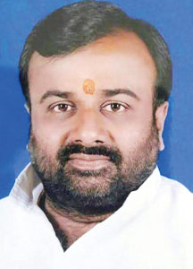 बिजली समस्याओं से परेशान उपभोक्ताओं  के लिए कैंप लगाने की मांग तेज