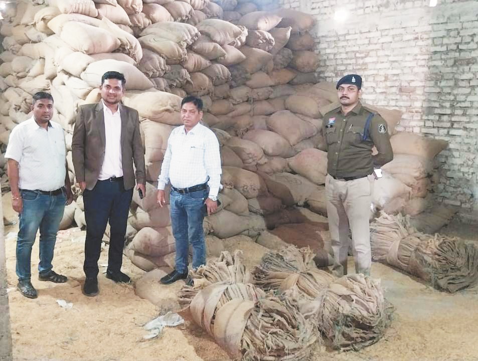 धान खरीदी में अब तक 30 प्रकरणों में सवा करोड़ के अवैध धान जब्त