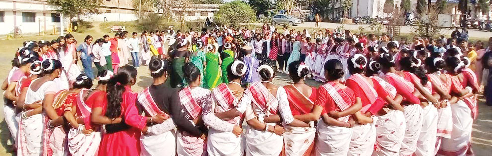 कन्या महाविद्यालय में मना जनजातीय गौरव दिवस, कई आयोजन