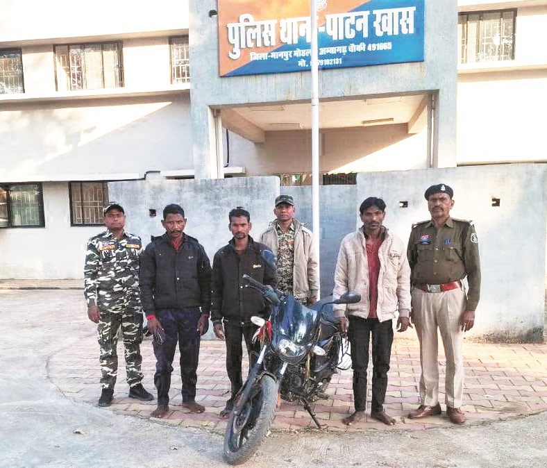 भेड़ चोरी और मारपीट, तीन आरोपी गिरफ्तार