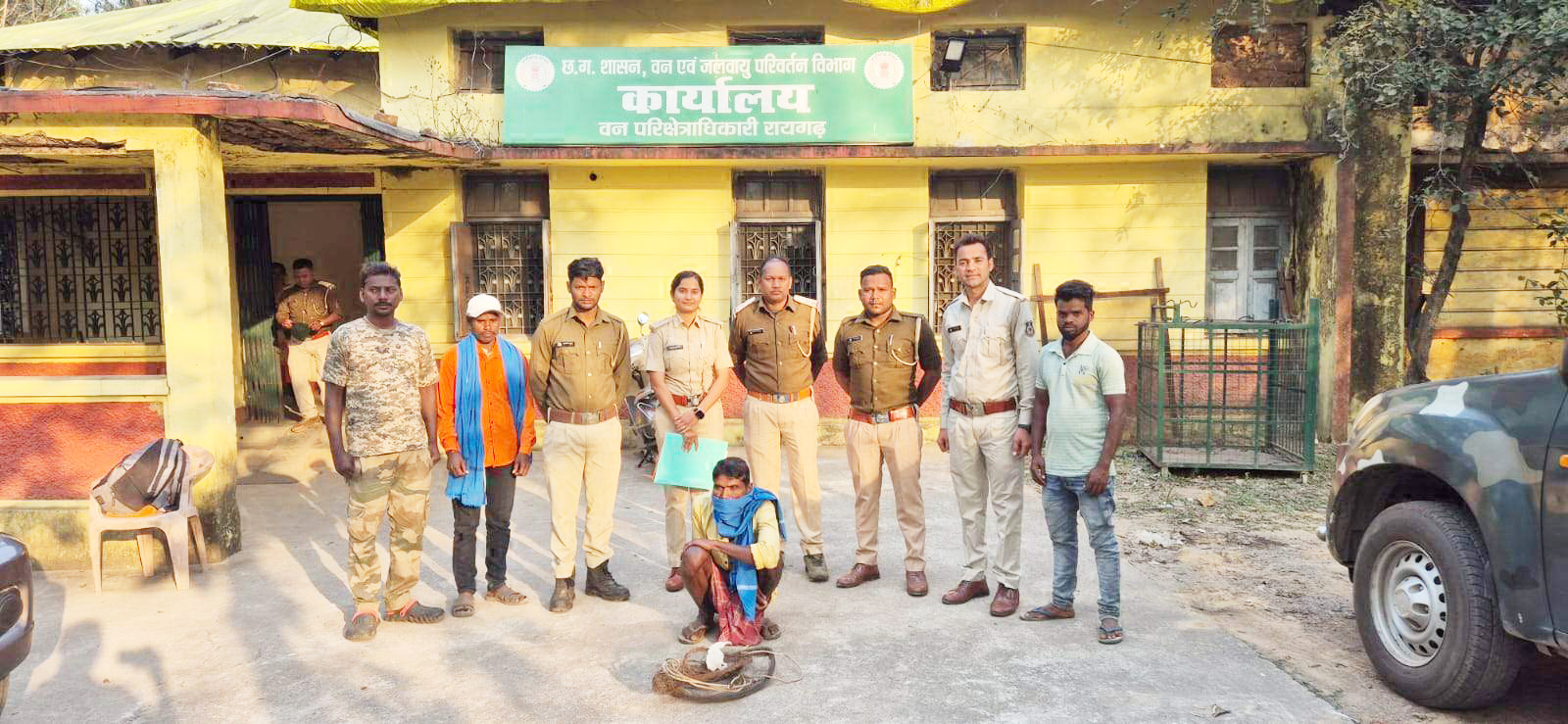 बिजली तार से शिकार का फंदा बिछाते एक गिरफ्तार