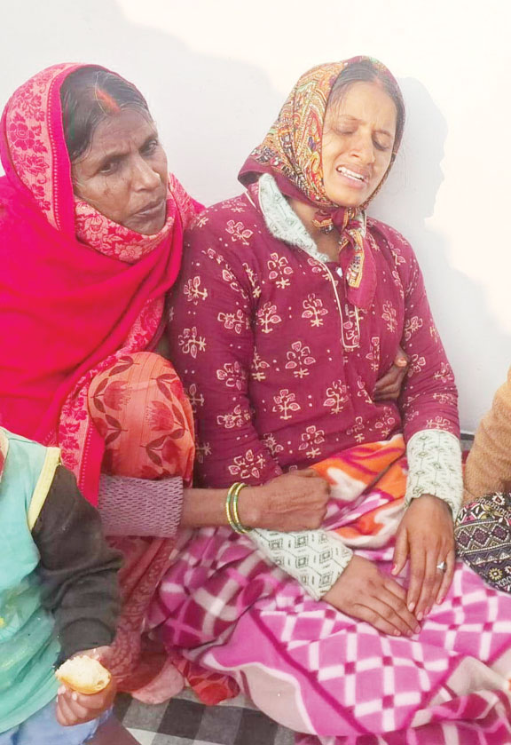  घर से जेवर-नगदी पार