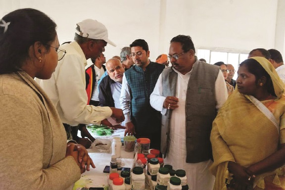 छत्तीसगढ़ रजत जयंती पर सरगुजा में संभागीय वैद्य सम्मेलन