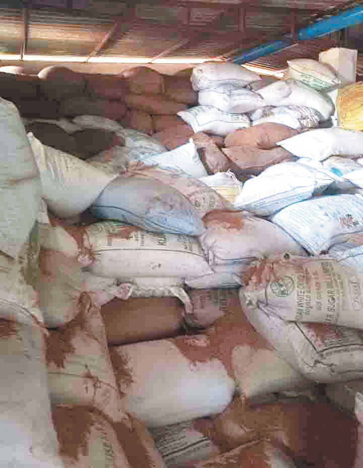 12 प्रकरणों में 1 करोड़ 37 लाख से अधिक के धान जब्त